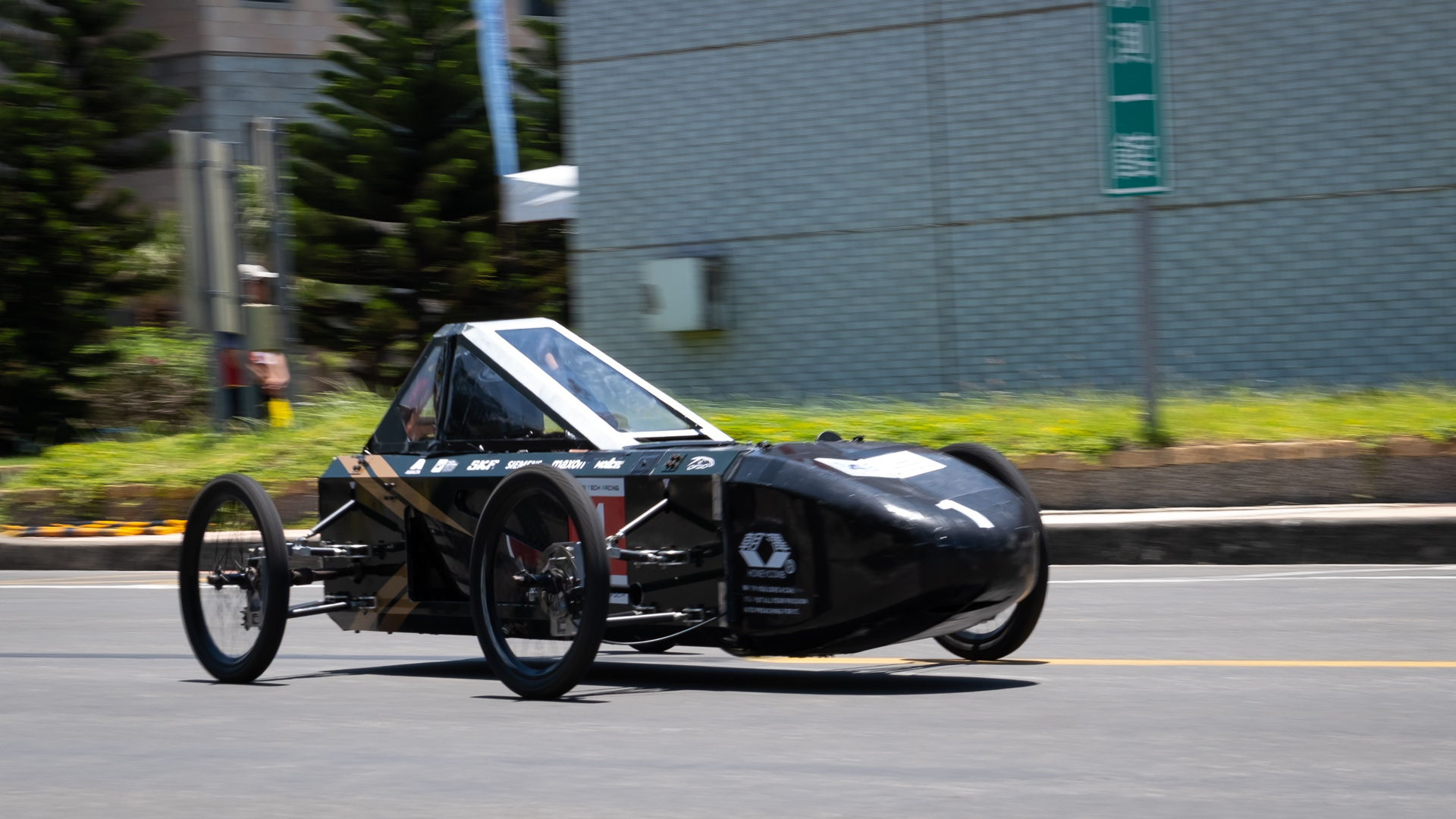 操控、能源效率、技術大比拼！全國大專校院環保節能車大賽讓知識落實於實體車輛開發的實力