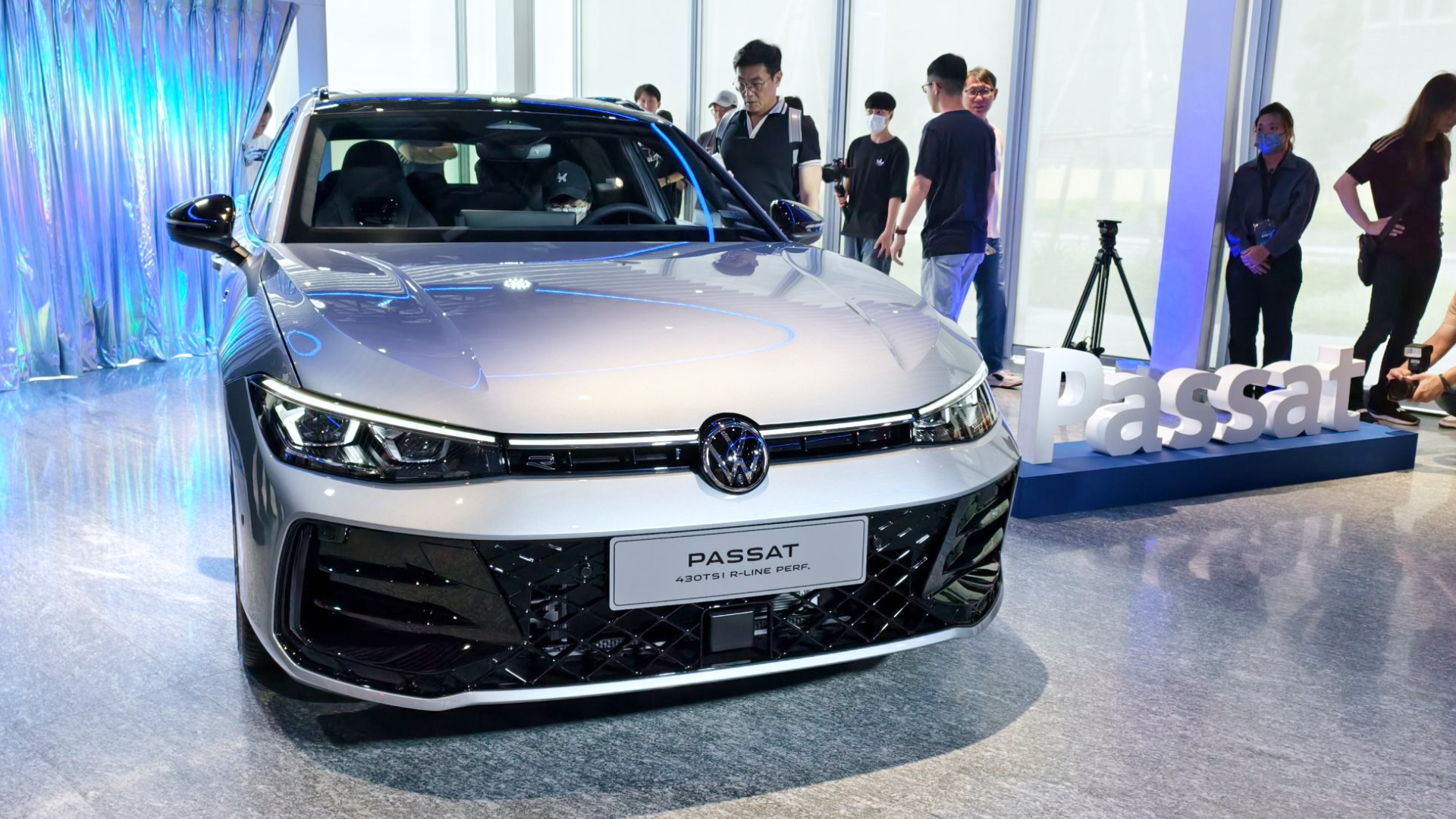 157.8 萬元起搶攻旅行車市場！Volkswagen 第九代 The all-new Passat 三車型在台亮相