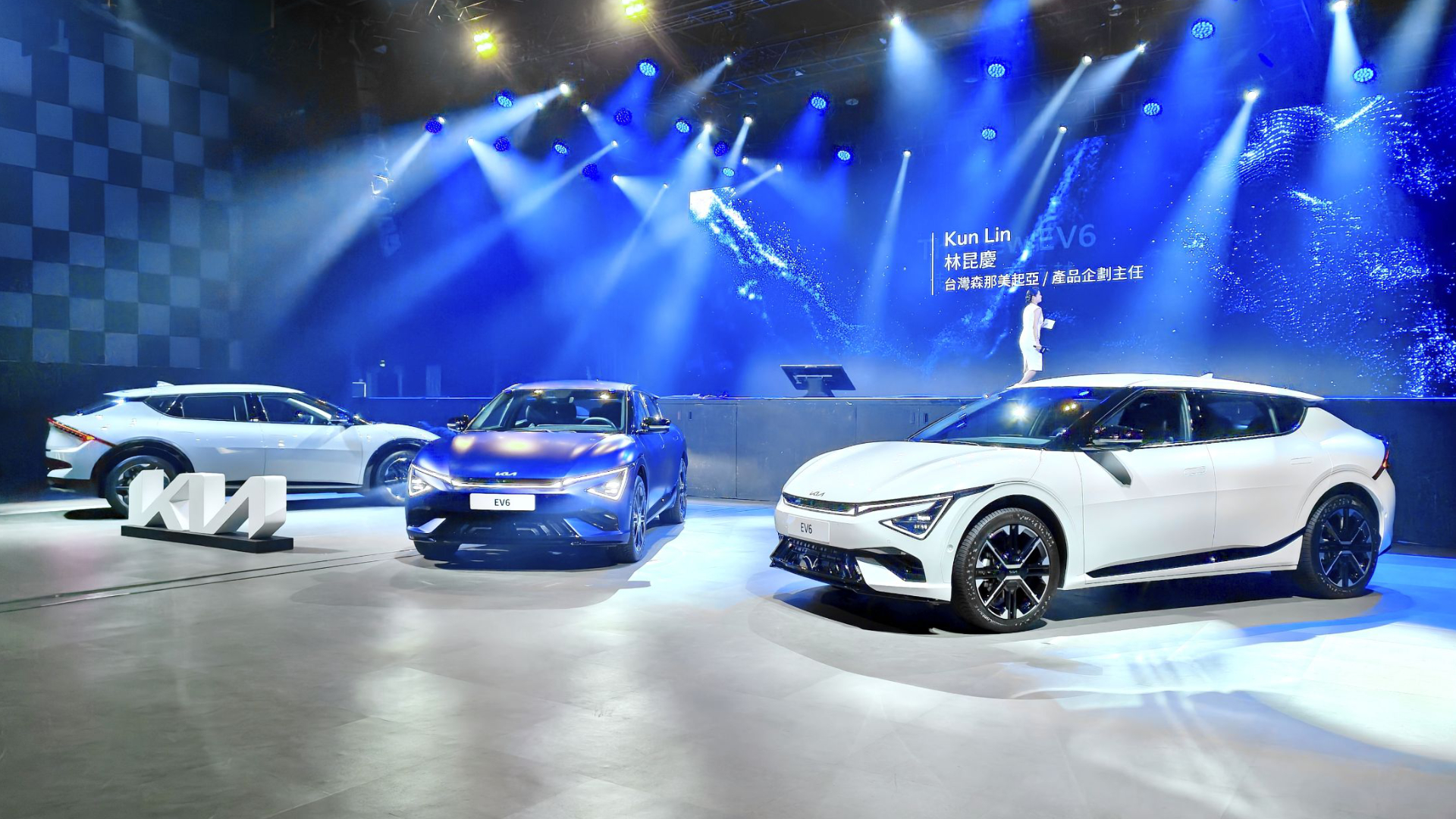 價格不變但升級配備價值上看 20 萬！Kia The new EV6 升級新電池續航最長可達 667 公里、沒有雙馬達四驅車型