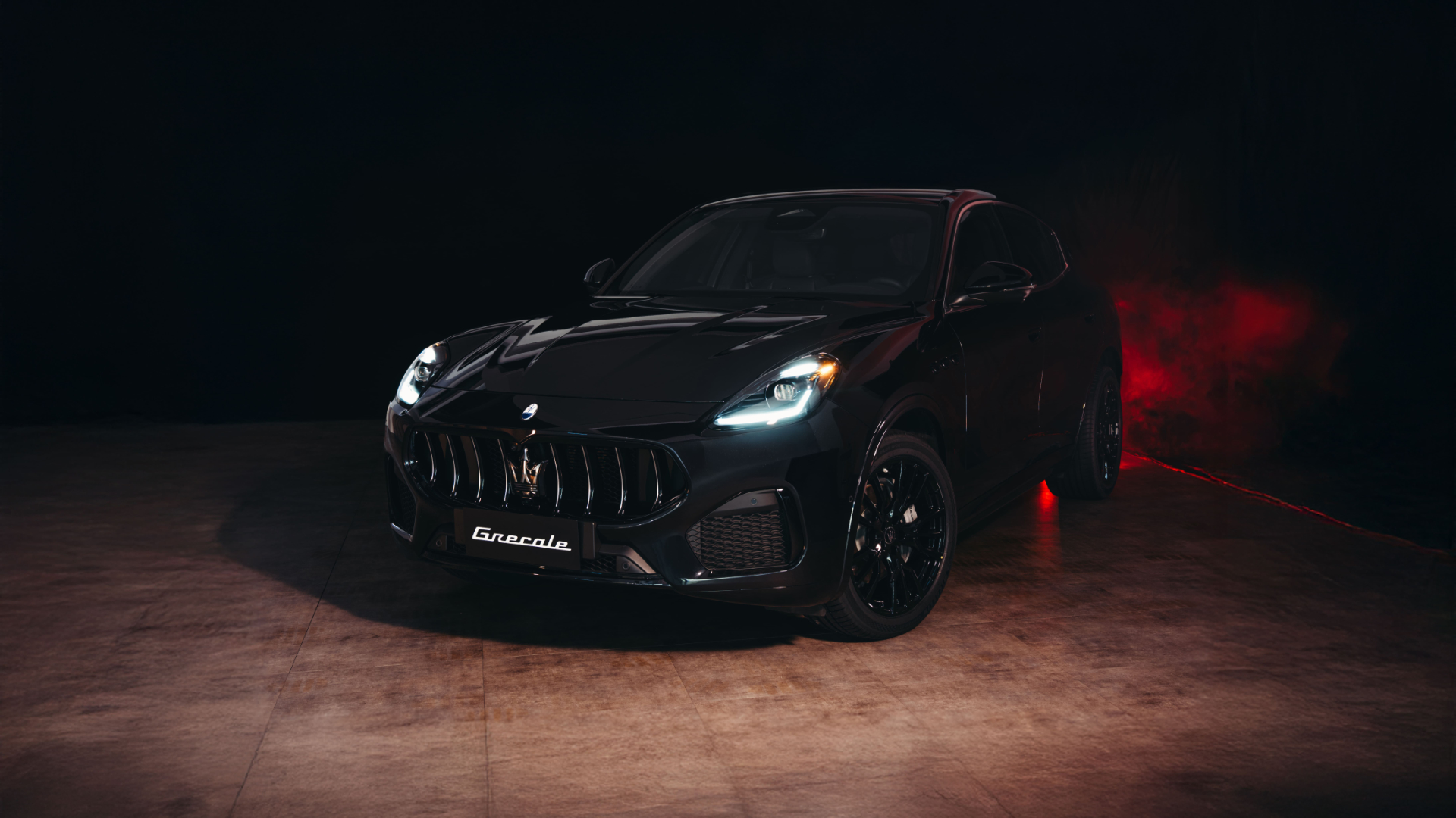 黑色美學極致之作！Maserati Grecale Nera Edition 亮相，專屬私密鑑賞全臺巡迴展 10/21 起開跑