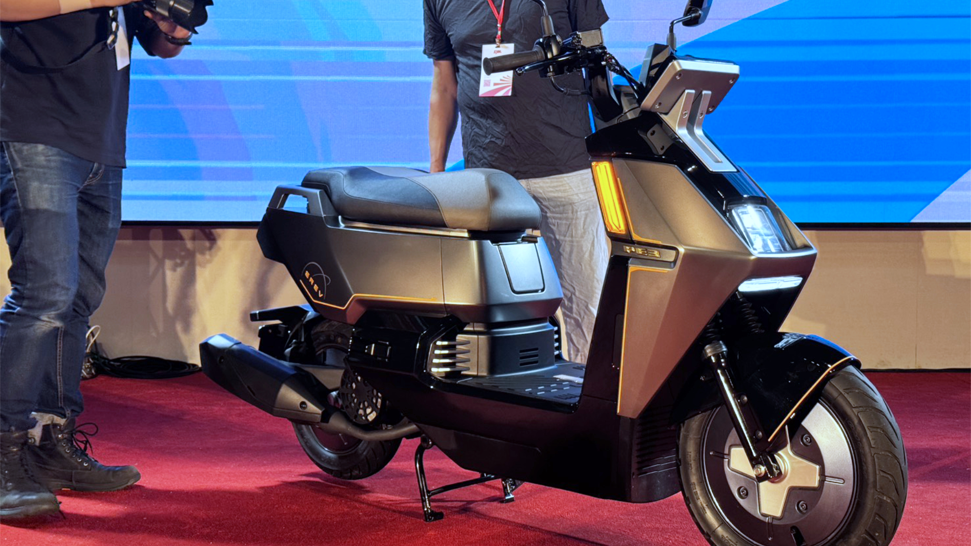 電動與燃油之間的妥協？SYM 三陽發表 PE3 增程式電動機車技術，改採中油軟碳鋰三元電池、最大輸出 4.9ps