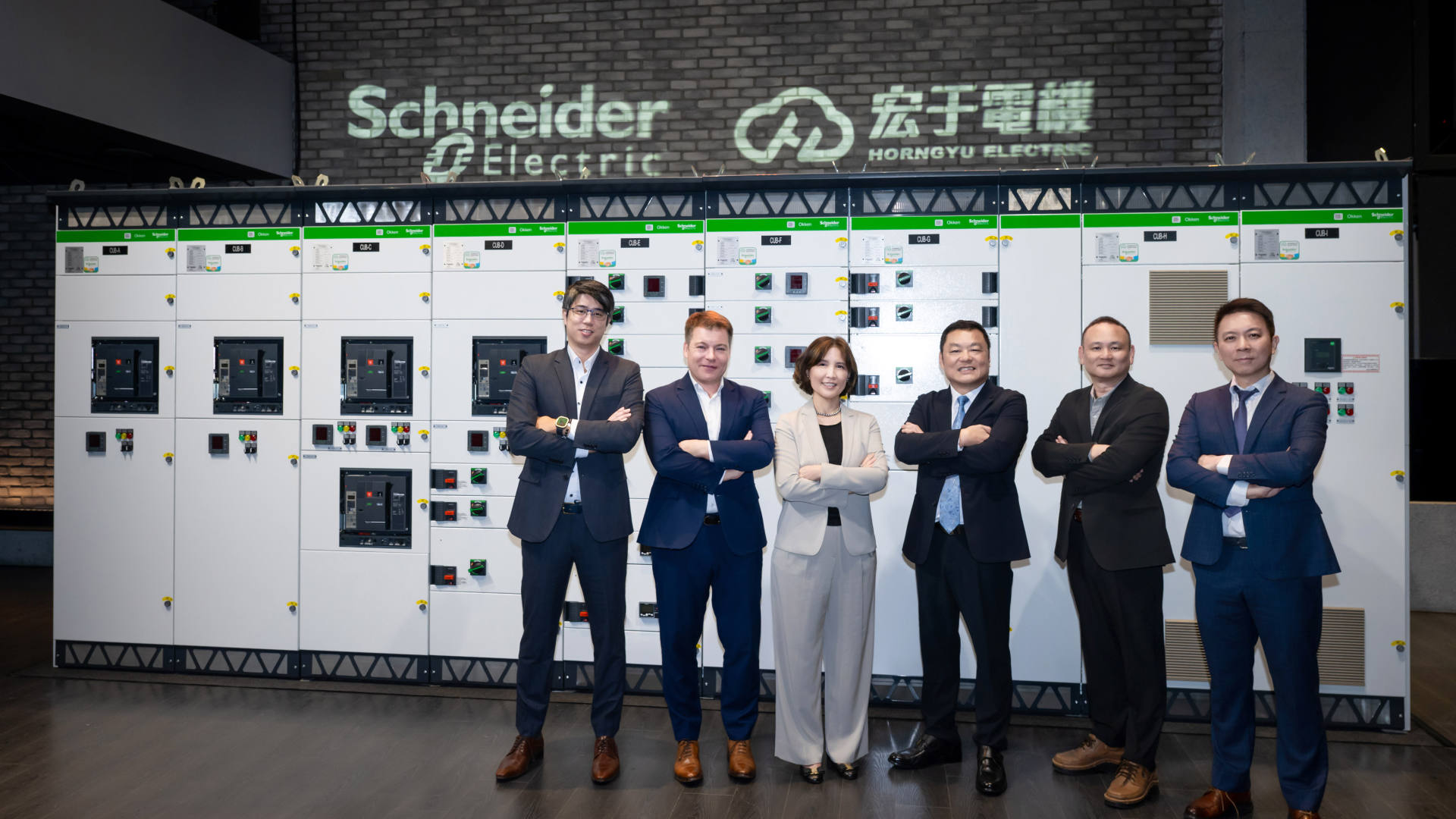施耐德電機攜手宏于電機，以 Okken 授權配電盤推動台灣電力系統升級